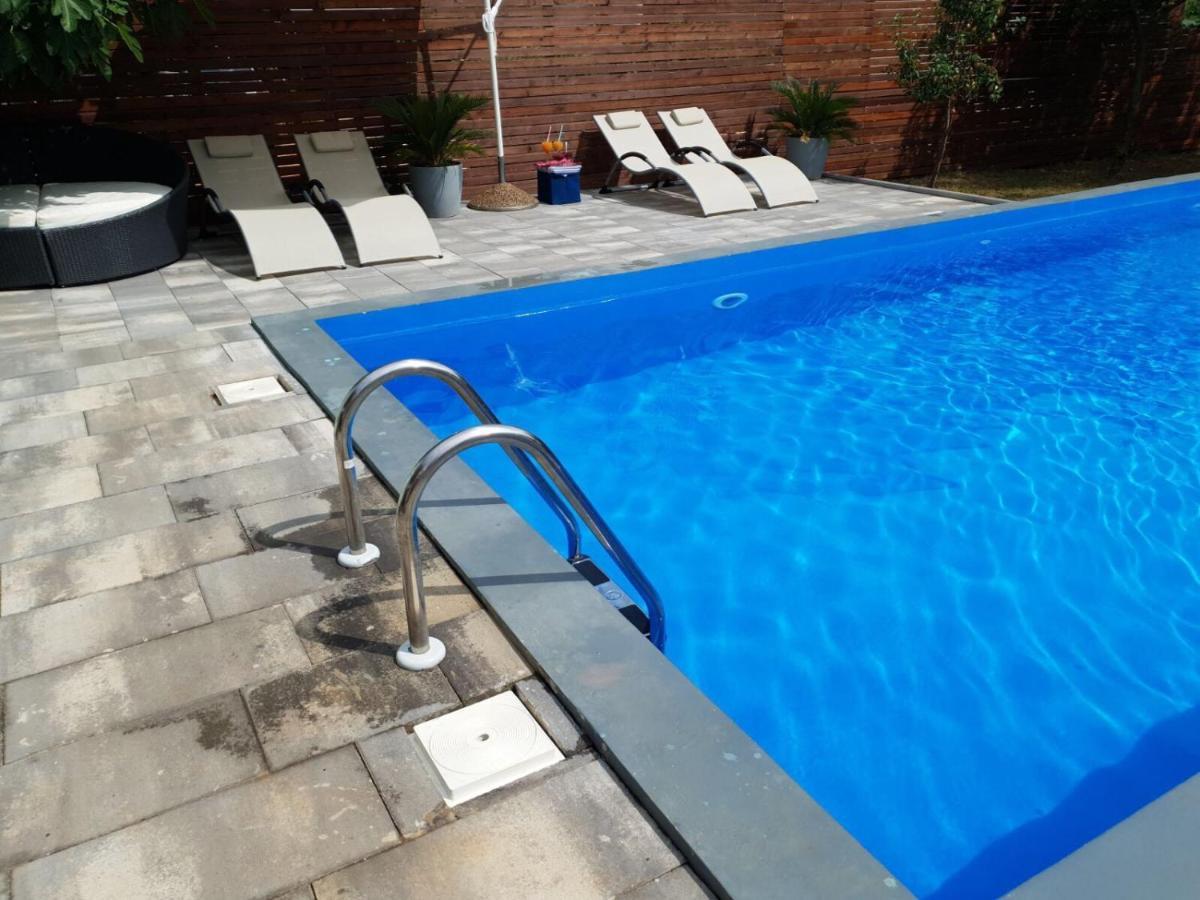 Hana Pool Only For You Loborika ภายนอก รูปภาพ